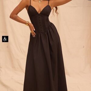 House of CB Lova Black Maxi Dress
Size XS PLUS CUP